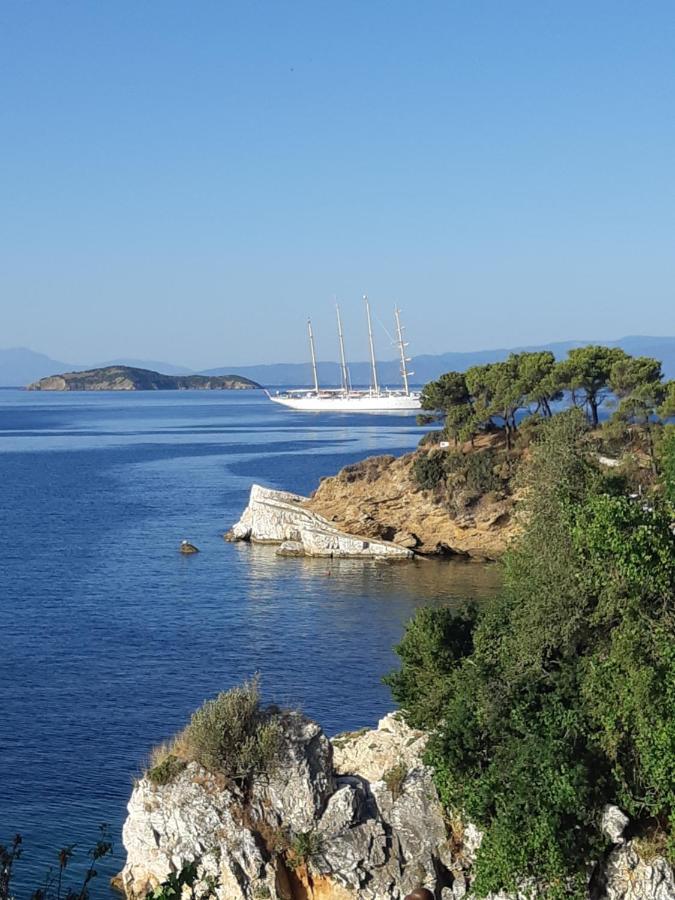 Ourania'S Mansion Hotel Skiathos Town Exterior photo